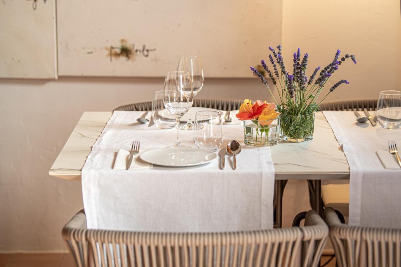 סנט לורנס דה בלפיה Agroturismo Safragell Ibiza Suites & Spa מראה חיצוני תמונה