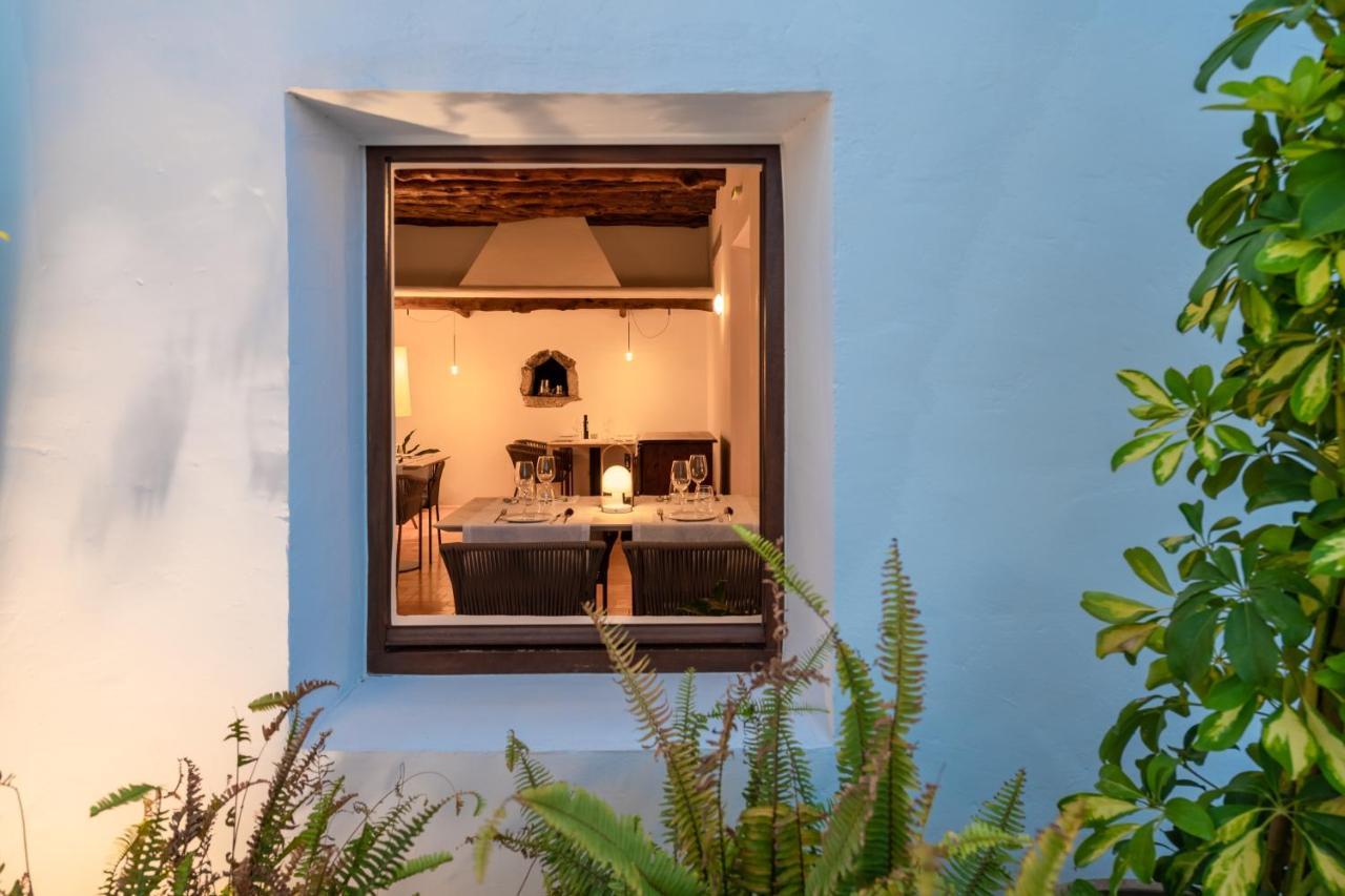 סנט לורנס דה בלפיה Agroturismo Safragell Ibiza Suites & Spa מראה חיצוני תמונה