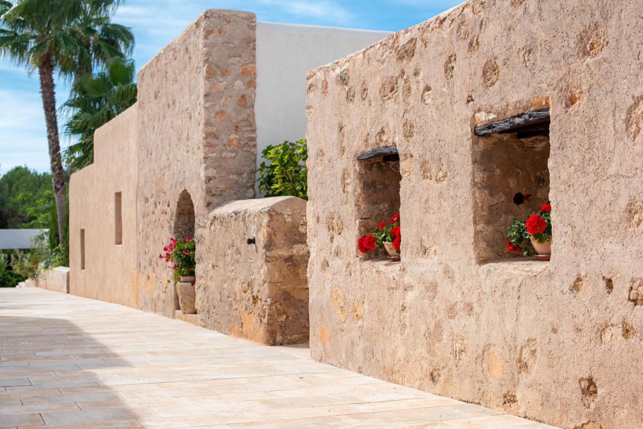 סנט לורנס דה בלפיה Agroturismo Safragell Ibiza Suites & Spa מראה חיצוני תמונה