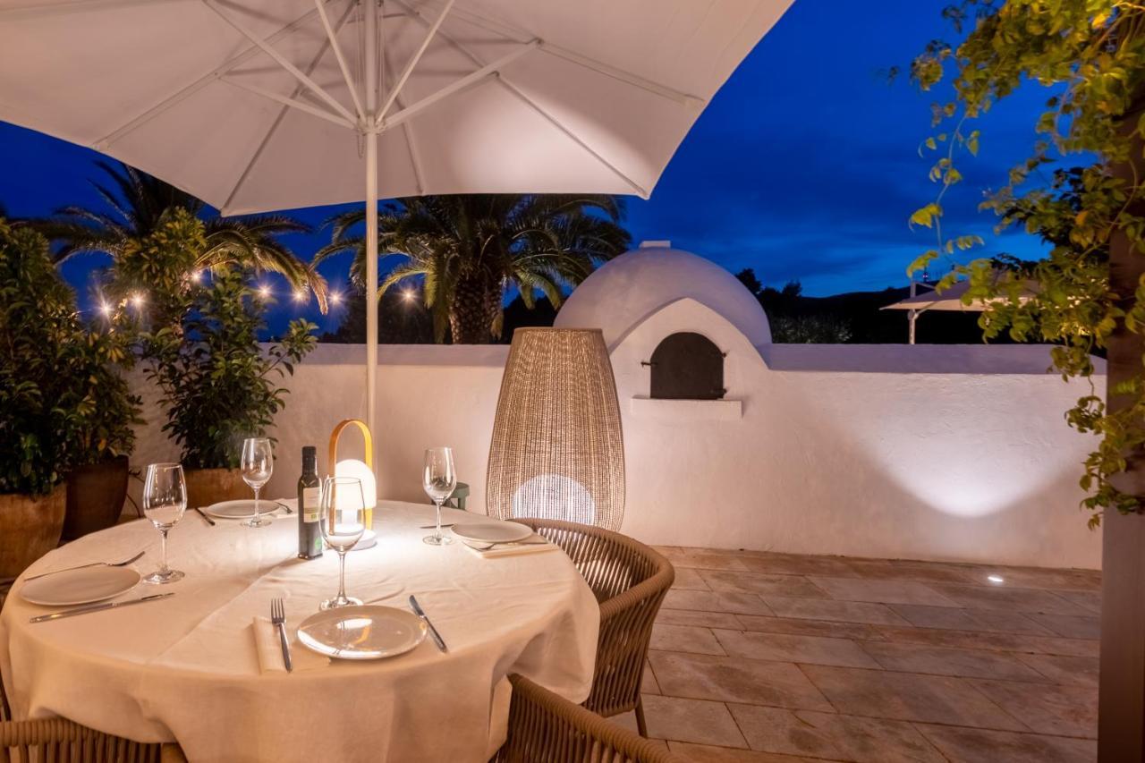 סנט לורנס דה בלפיה Agroturismo Safragell Ibiza Suites & Spa מראה חיצוני תמונה