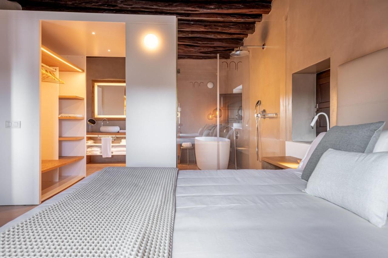 סנט לורנס דה בלפיה Agroturismo Safragell Ibiza Suites & Spa מראה חיצוני תמונה