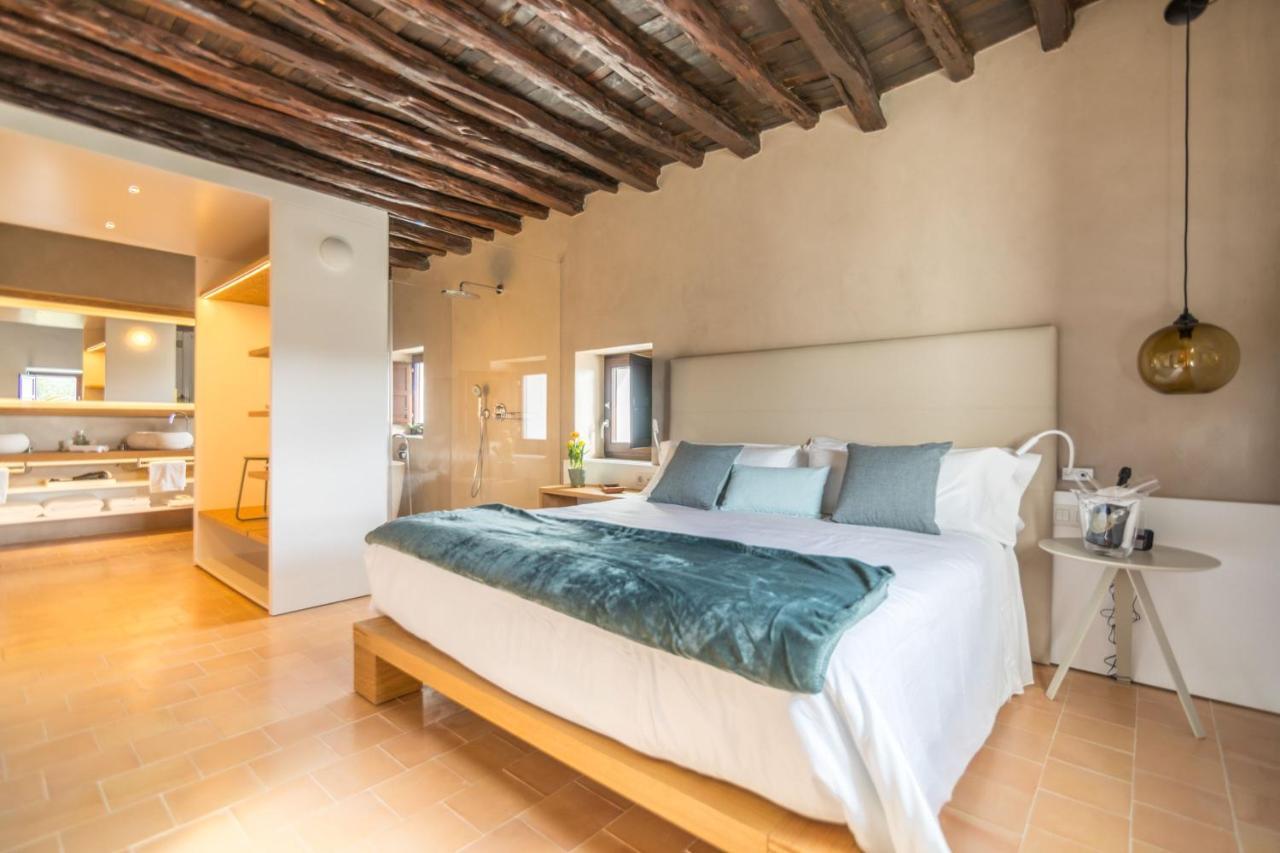 סנט לורנס דה בלפיה Agroturismo Safragell Ibiza Suites & Spa מראה חיצוני תמונה